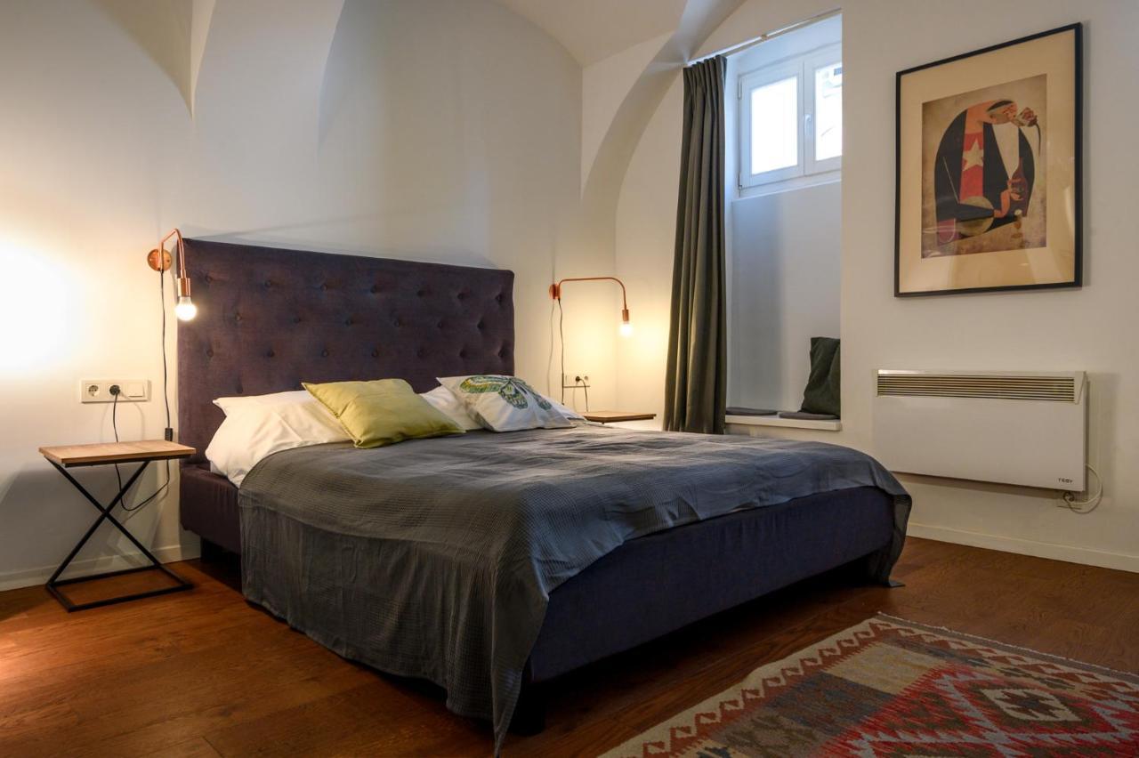 Swanky Old Town Apartment Zagreb Eksteriør bilde